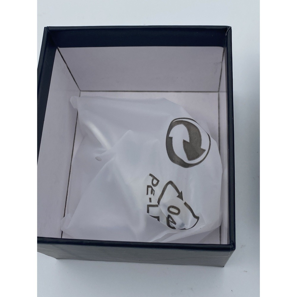 Shell‎ branded wireless earbuds - Picture 5 of 5